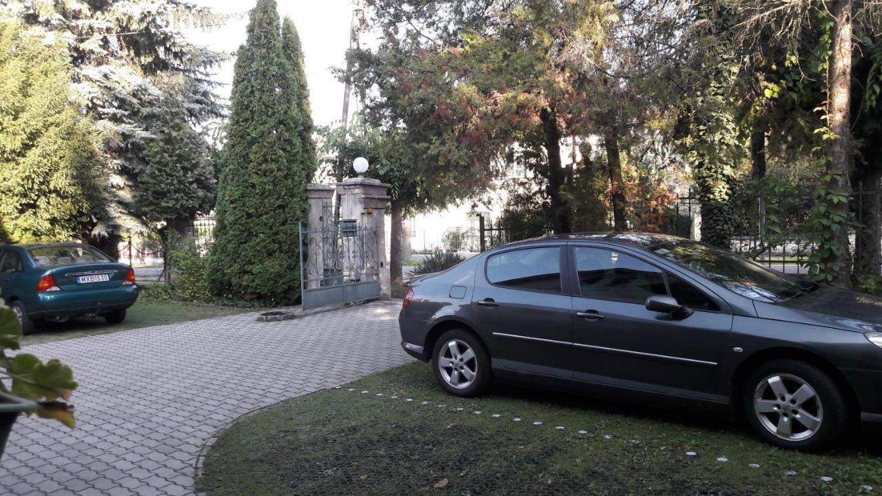 Szalay Villa Veszprém Exterior foto