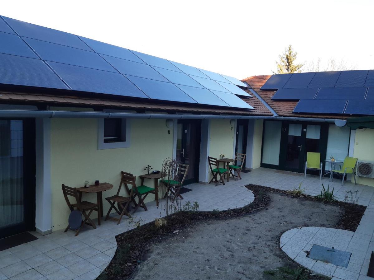 Szalay Villa Veszprém Exterior foto